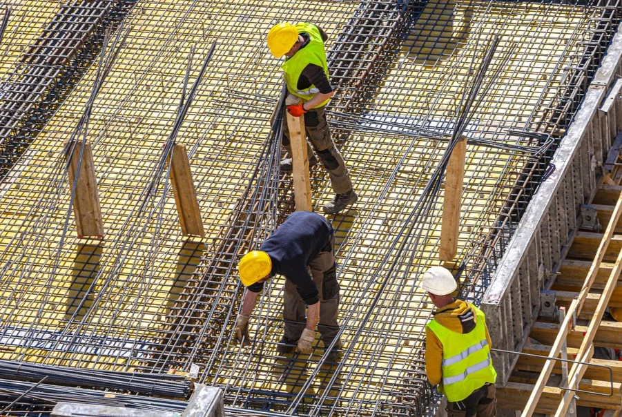 Eğil İnşaat Kalıpçısı